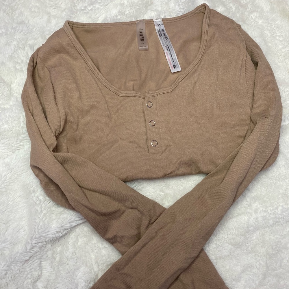 Tanned shirt